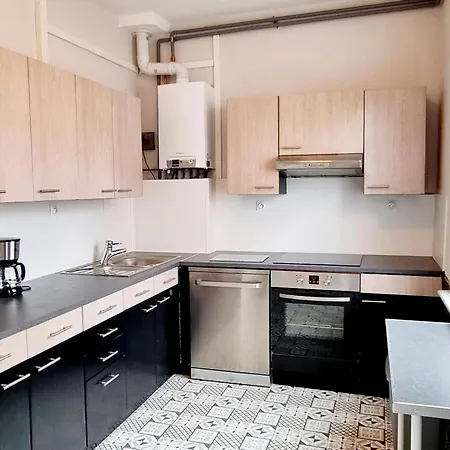 Maison Urbaine, Proximite Lille - Pers. - Fr-1-510-264 * La Chapelle d'Armentieres