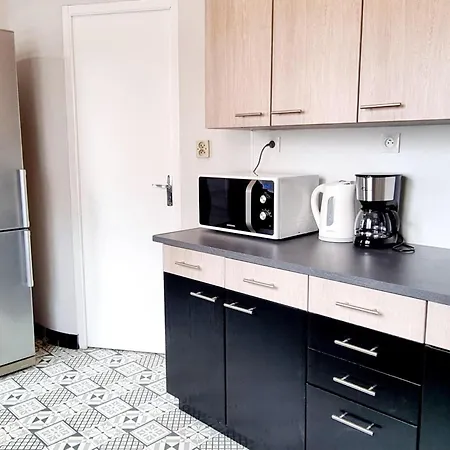 Maison Urbaine, Proximite Lille - Pers. - Fr-1-510-264 *